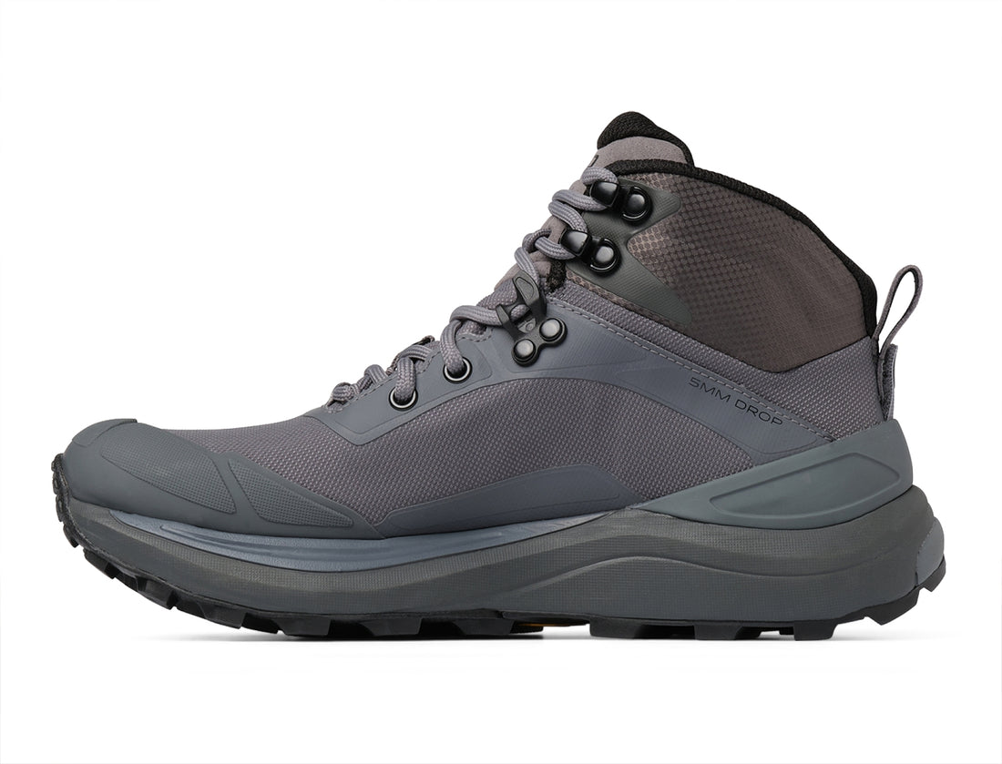 Topo Athletic Trailventure 3 WP Charcoal Green  – Damen Wanderschuhe - Wasserdichter Komfort für jedes Abenteuer