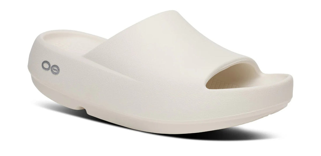 OOAHH+ Chalk - OOFOS Damen-Slide-Sandale