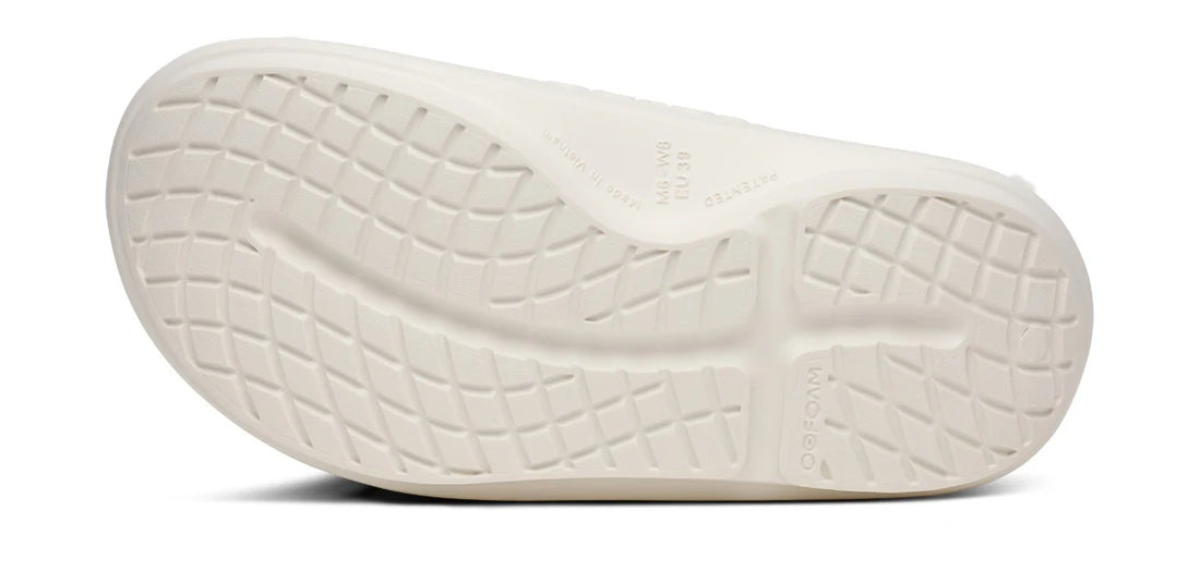 OOAHH+ Chalk - OOFOS Damen-Slide-Sandale