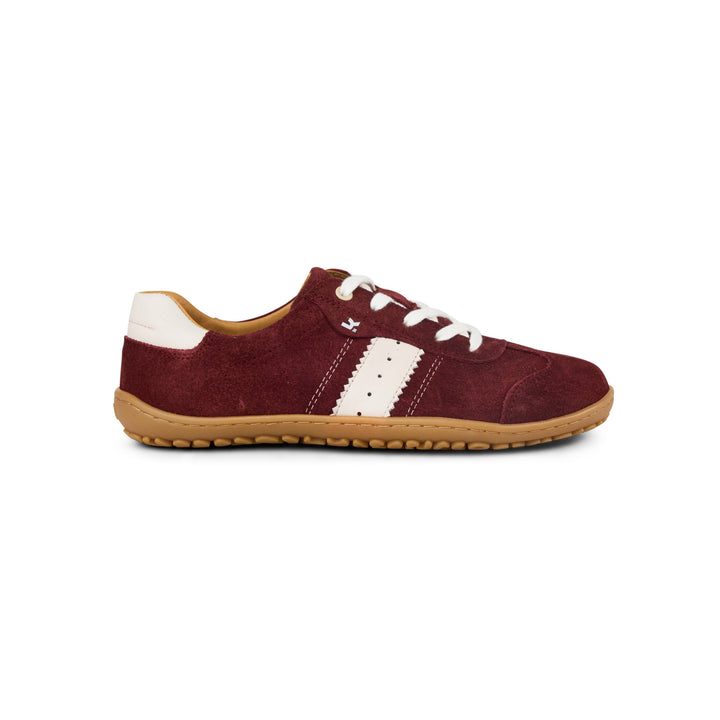 KOEL Ila Suede Bordo Damensneaker – Retrostyle Barfußschuh für jeden Tag