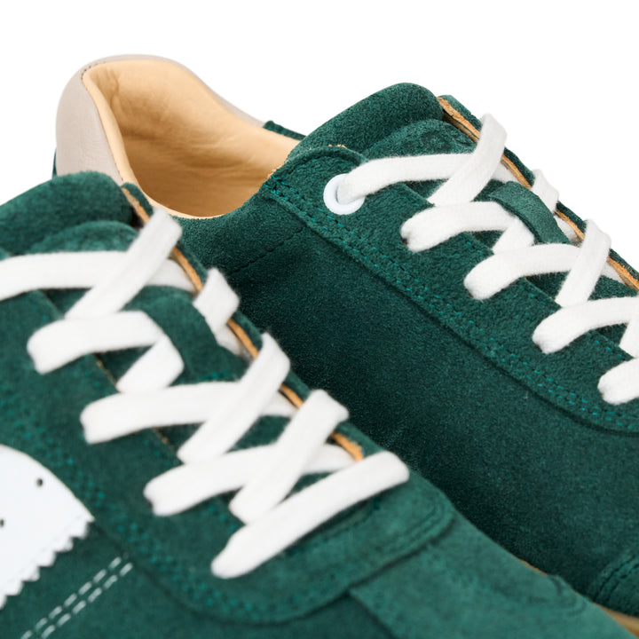 KOEL Ila Suede Green Damensneaker – Retrostyle Barfußschuh für jeden Tag