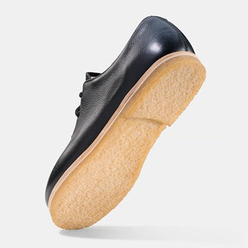 Carey Schwarz- puristisch, edel, besonders fußfreundlicher Lederschuh