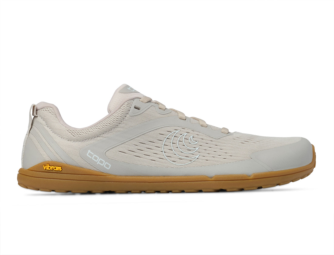 Topo Athletic Connect CLoud Gum - Barfuß-Damenlaufschuhe - Minimalismus in der besten Form