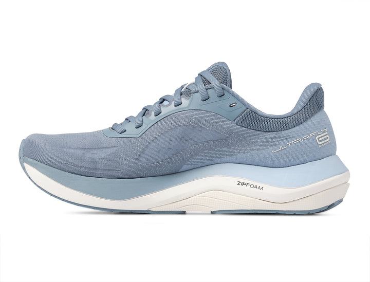 Topo Athletic Ultrafly 6 Blue WHite – Damenlaufschuhe. Stabilität, Dämpfung und Dynamik in perfekter Balance