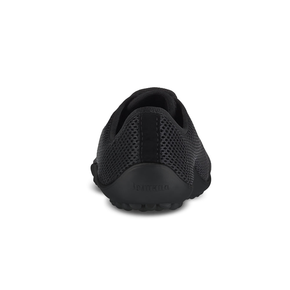 Aktiv Schwarz -  minimalistischer & luftiger Sneaker
